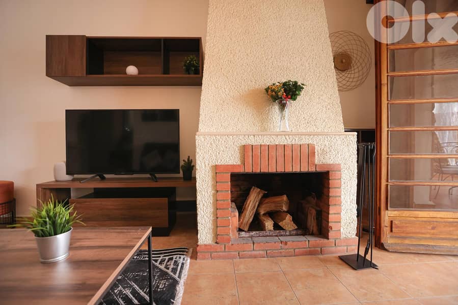 L19661 - Lovely One Bedroom Furnished Chalet For Rent in Faytroun 4