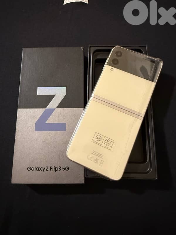 Samsung Z flip 3 128gb 2sim جديد 0