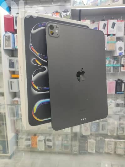 apple ipad pro m4  11inch 256GB