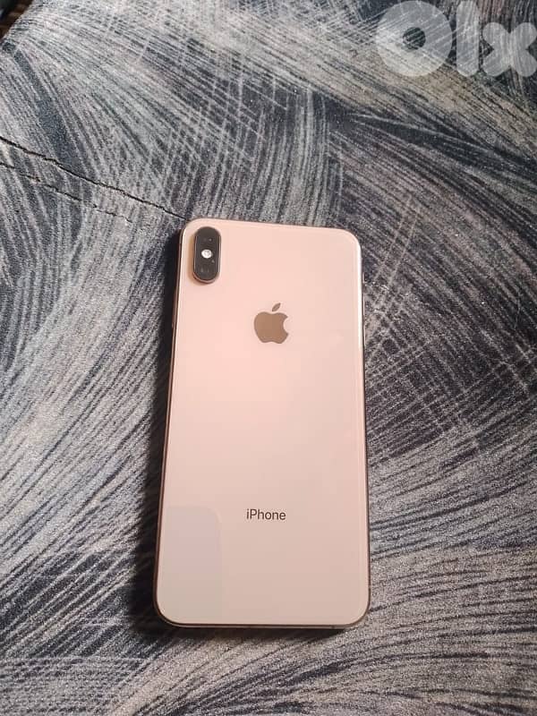 iphone xs max 1