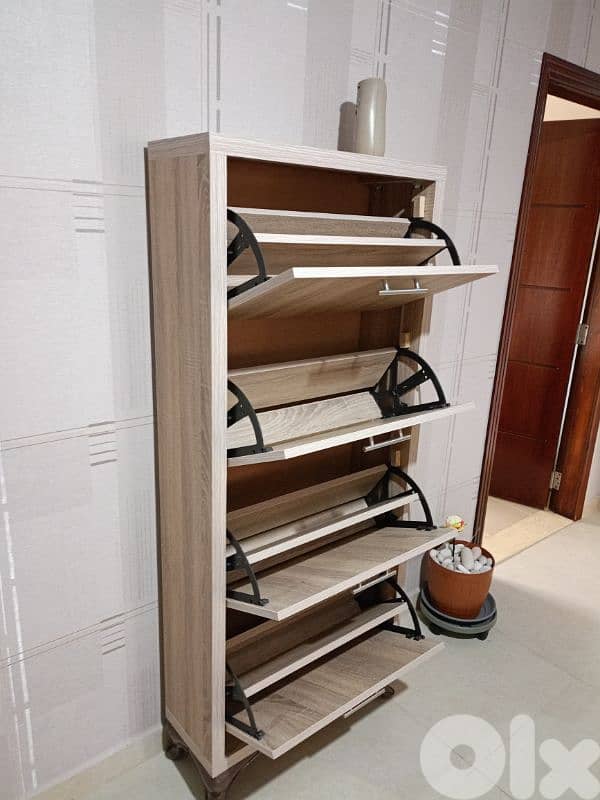 خزانه أحذية أربعة طبقات عدد 2 1