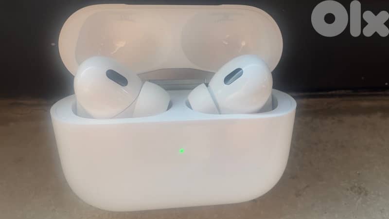 Airpods Pro 2 TYPE-C like new perfect condition with warranty 0