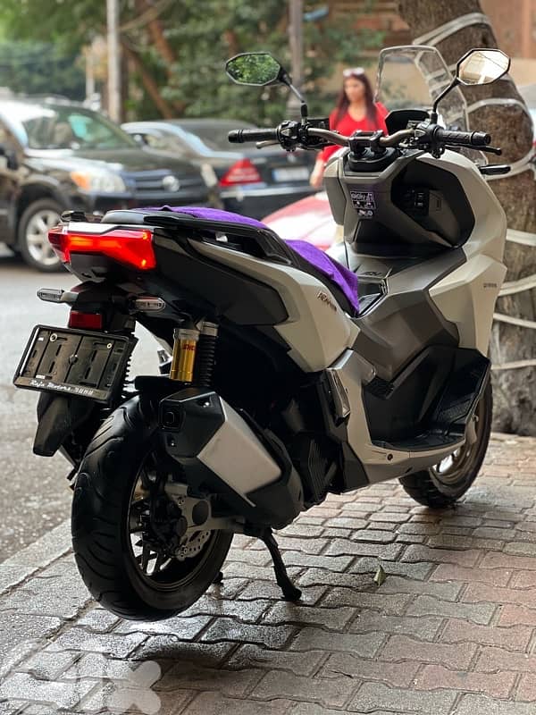 Honda ADV 160 Cc ABS 3
