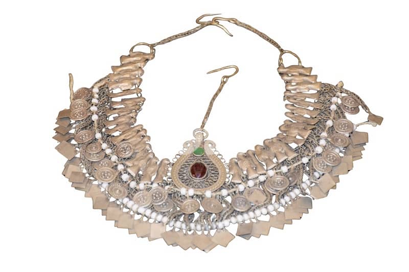 Antique Yemeni / Bedouin Silver Necklace – Handcrafted Tribal Jewelry 0