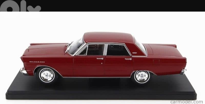 Ford Galaxy 500 (1964) diecast car model 1;24 1