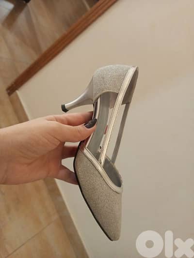Silver Kitten Heels