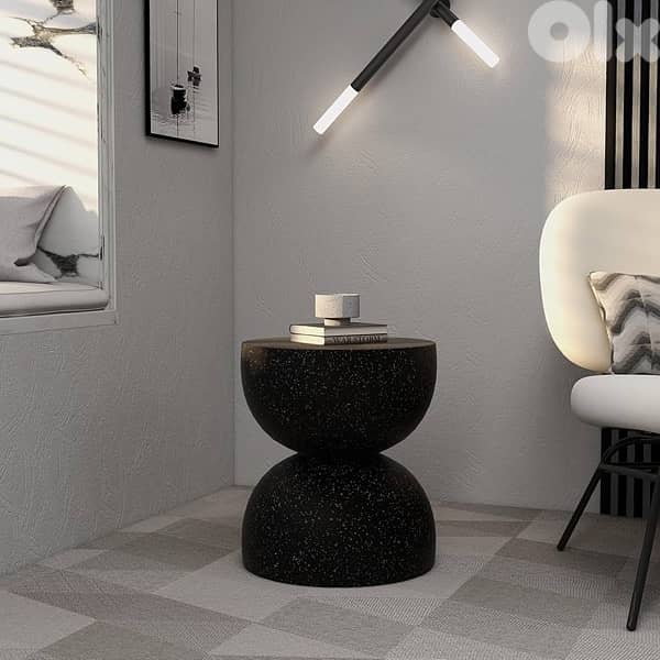 Round coffee Table 1