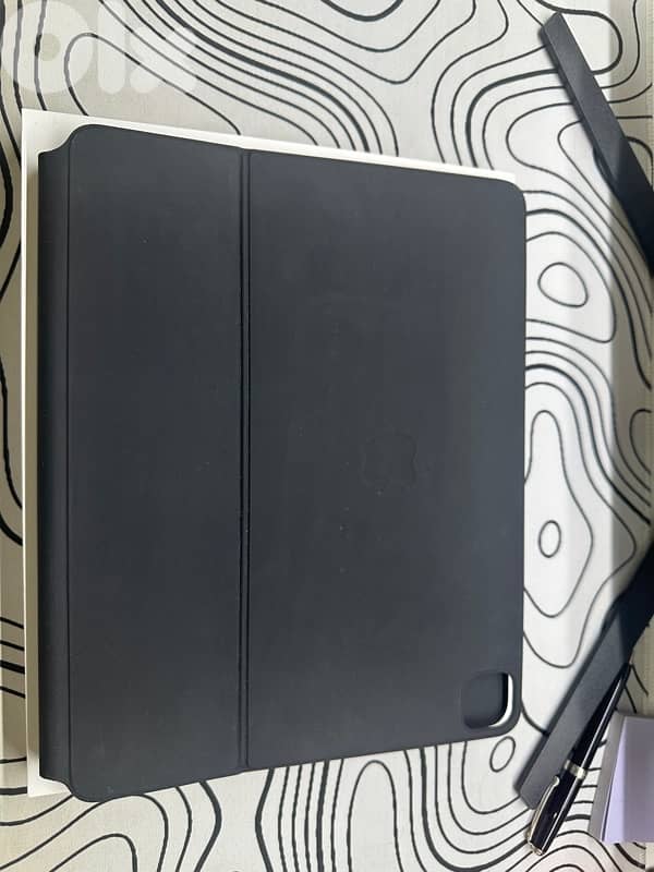 Apple Magic Keyboard 12.9 inch 0