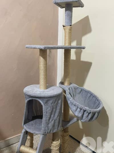 Cat tree tower