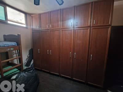 خزانة طابقين حجم كبير  صناعة متينة يدوي