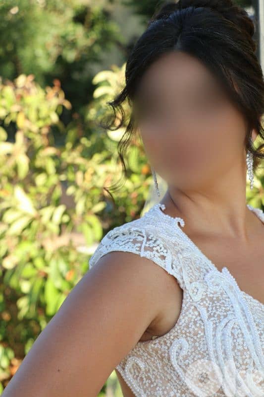 Wedding Dress & Veil & Head piece 8