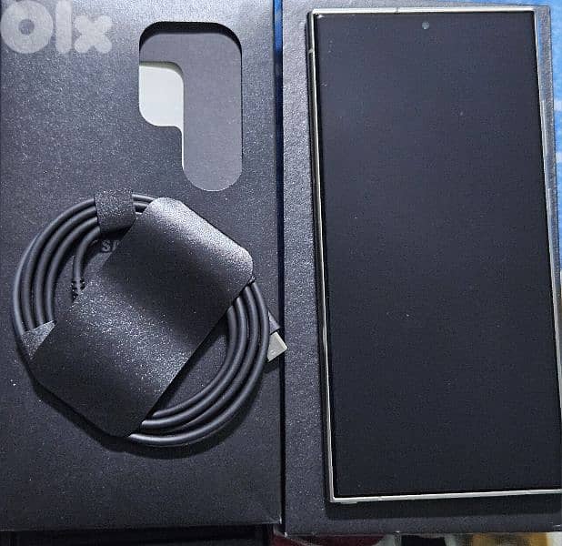 s24 ultra very clean 2