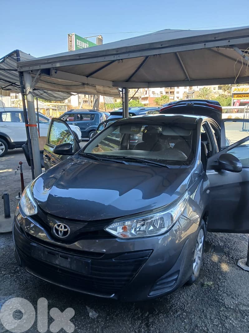 Toyota Yaris Sedan 2018 0