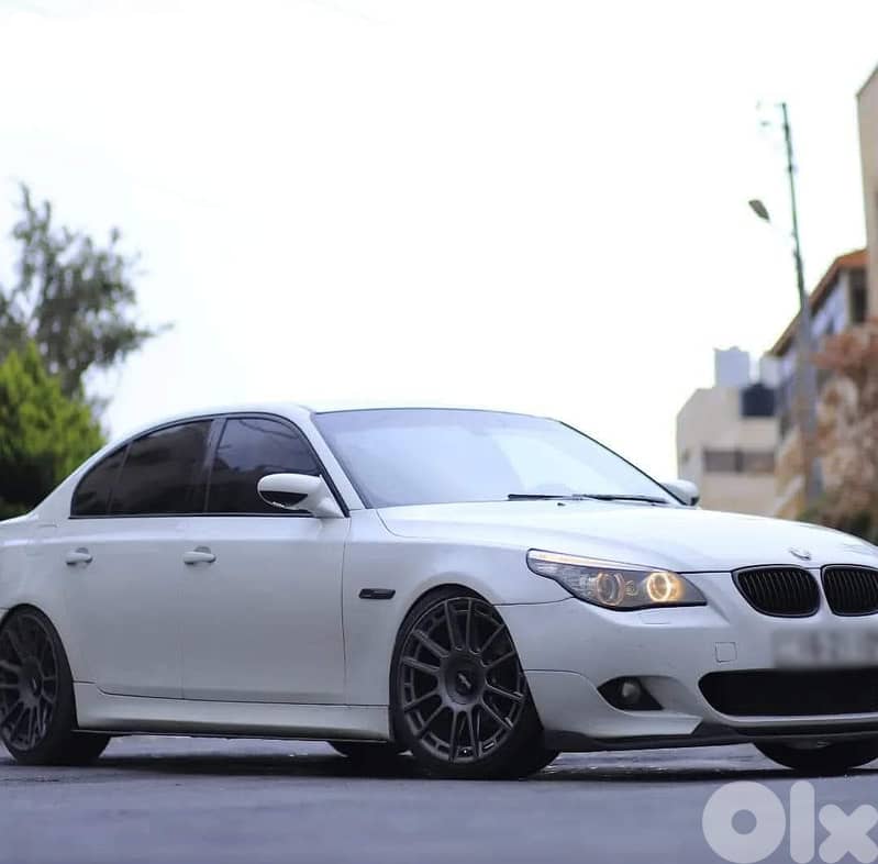 BMW E60 V8 2005 0