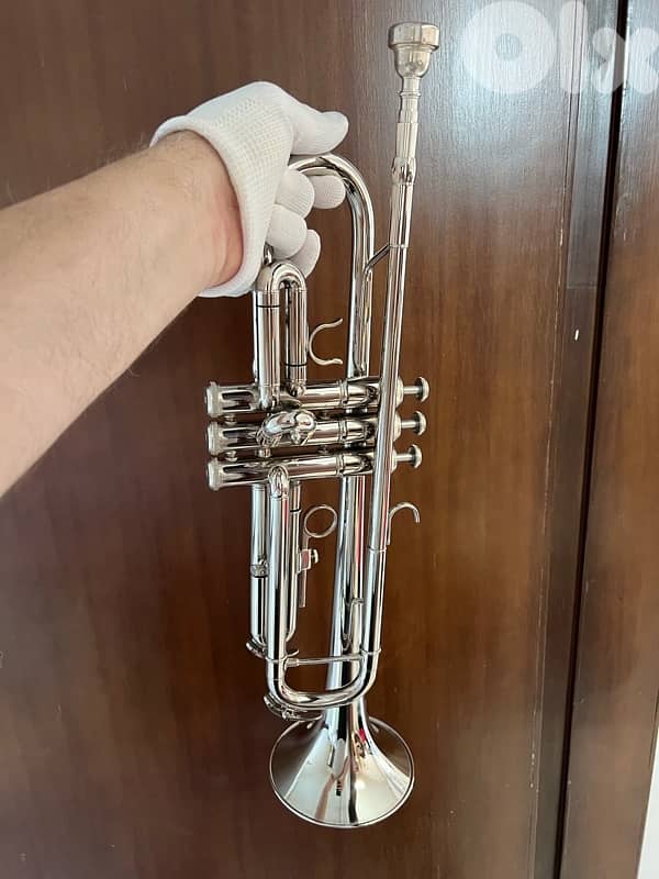Trumpet Bb silver color almost new 3