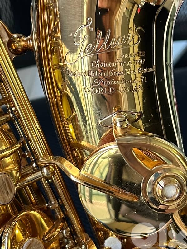 Alto saxophone Eb in excellent condition 3