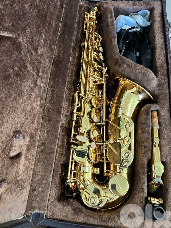 Alto saxophone Eb in excellent condition 8