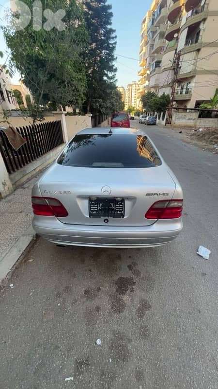 Mercedes-Benz CLK-Class 1998 0