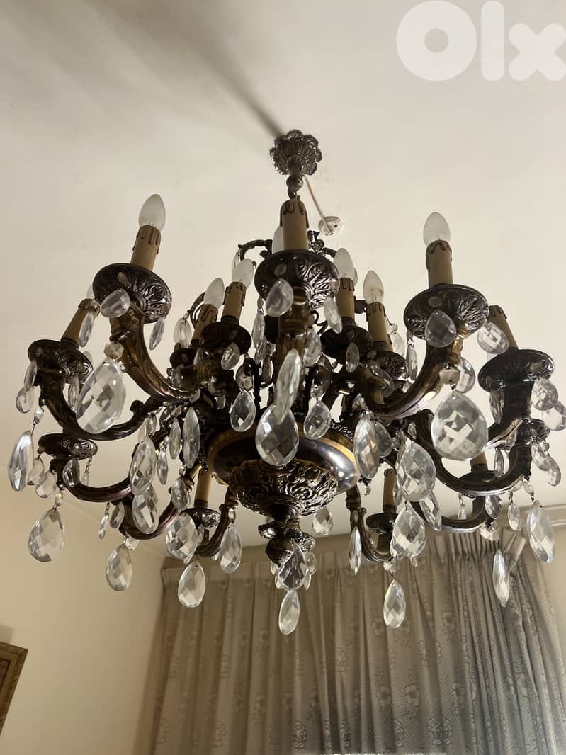 Chandelier antique 1