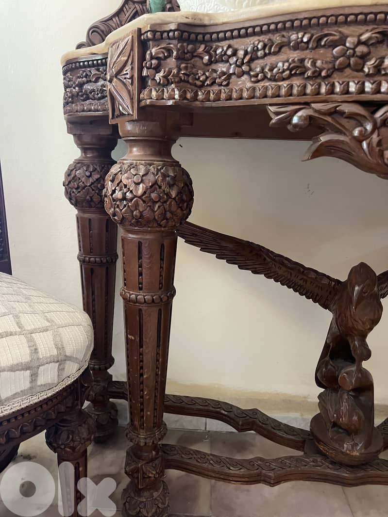 Carved wooden Console 4