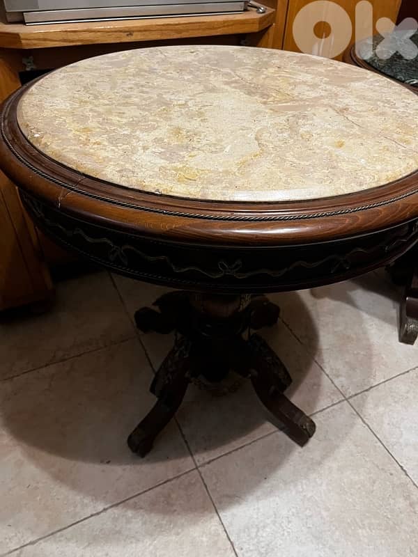 طاولات رخام وخشب للبيع | Marble & Wood Tables for Sale 0