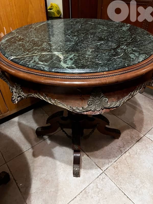طاولات رخام وخشب للبيع | Marble & Wood Tables for Sale 1
