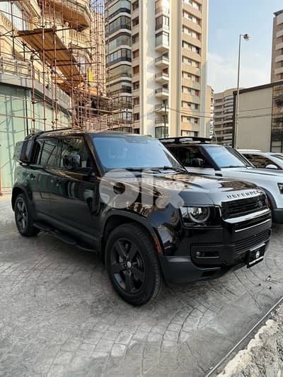 2020 Land Rover Defender P400 SE
