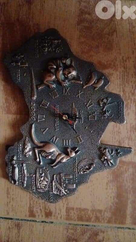 ساعه انتيك ماشيه تمام 0