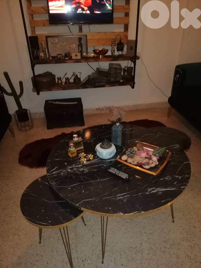 Used like new furniture 0