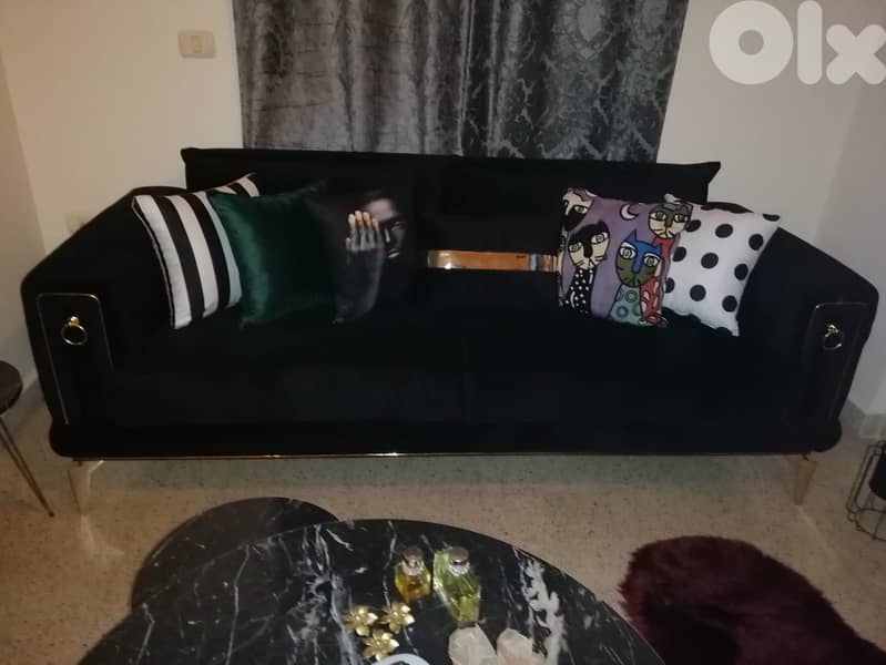 Used like new furniture 3