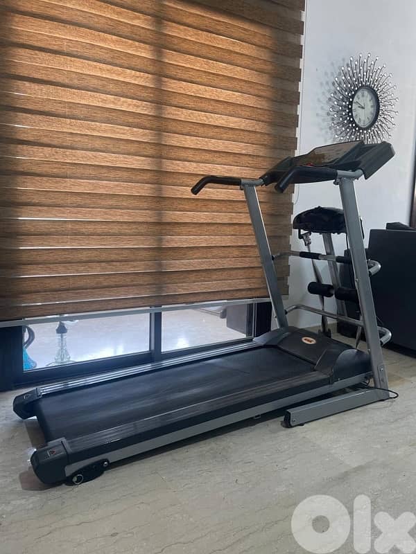 Treadmill 2 in 1 (ONLY 165$) 2