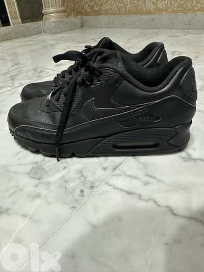 airmax black leather 42.5