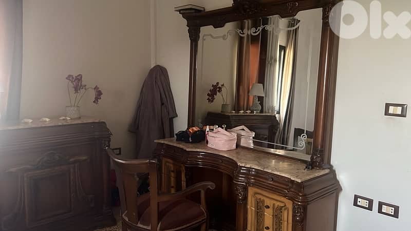 غرفة نوم ملوكية 1