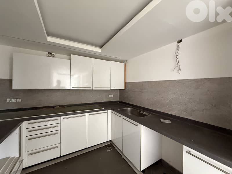 Apartment for sale in kraytem 0