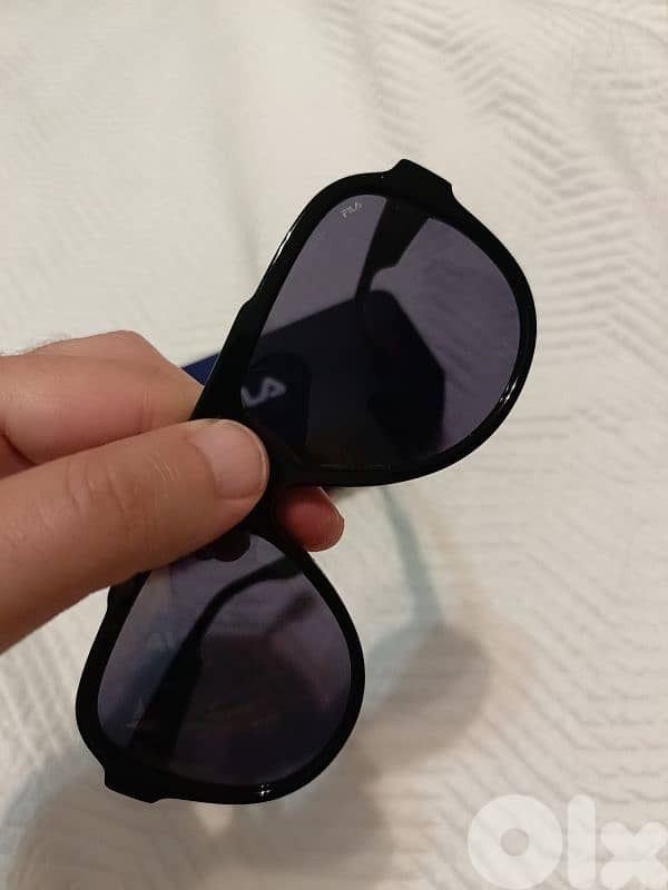 Fila sunglasses still very new (original) 6
