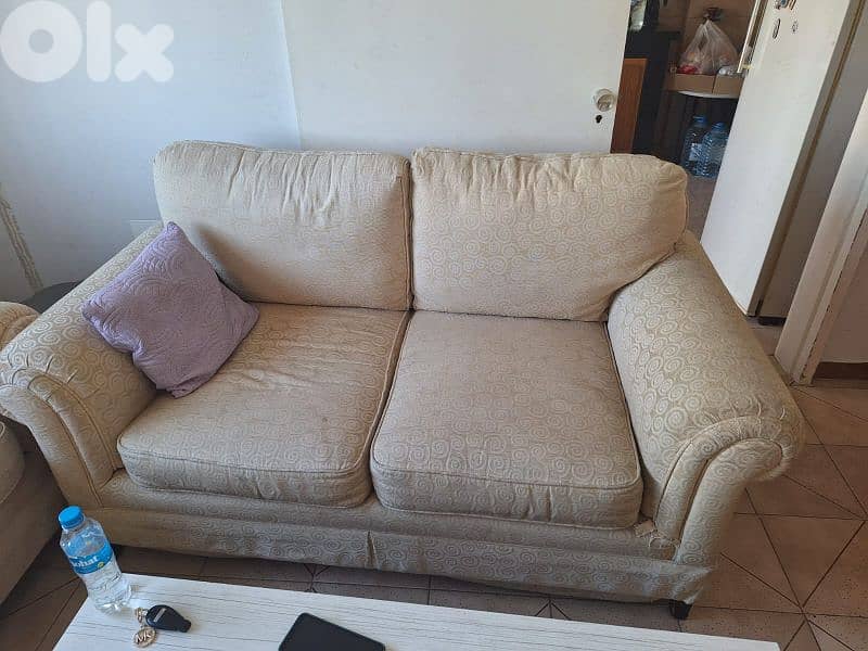 full salon like new 2