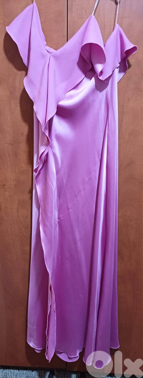 Used formal dresses for women- 3- ثلاث فساتين للسهرة او عرس 3