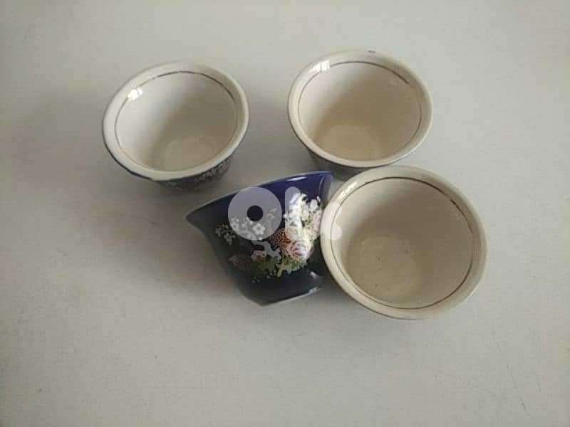 Vintage coffee cups (4 pieces) - Not Negotiable 1