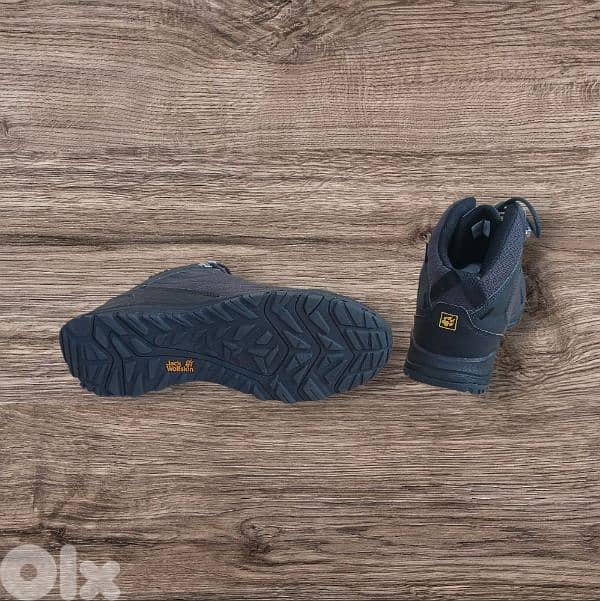 jackwolfskin mountain boot 2