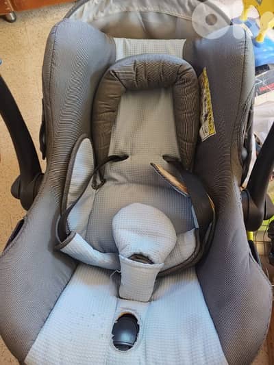carseat with base + baby relax