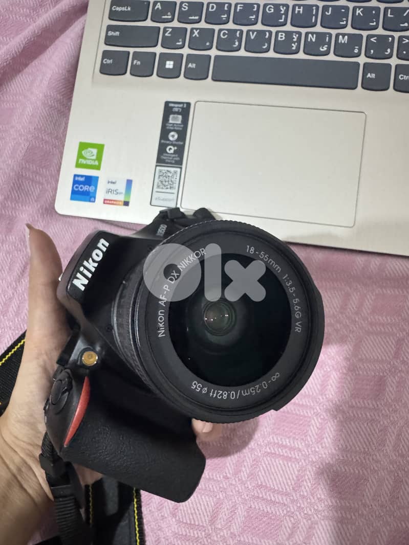 Camera nikon D3500 شبه جديدة بحالة ممتازة 3
