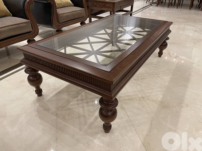 Wooden coffee table 1