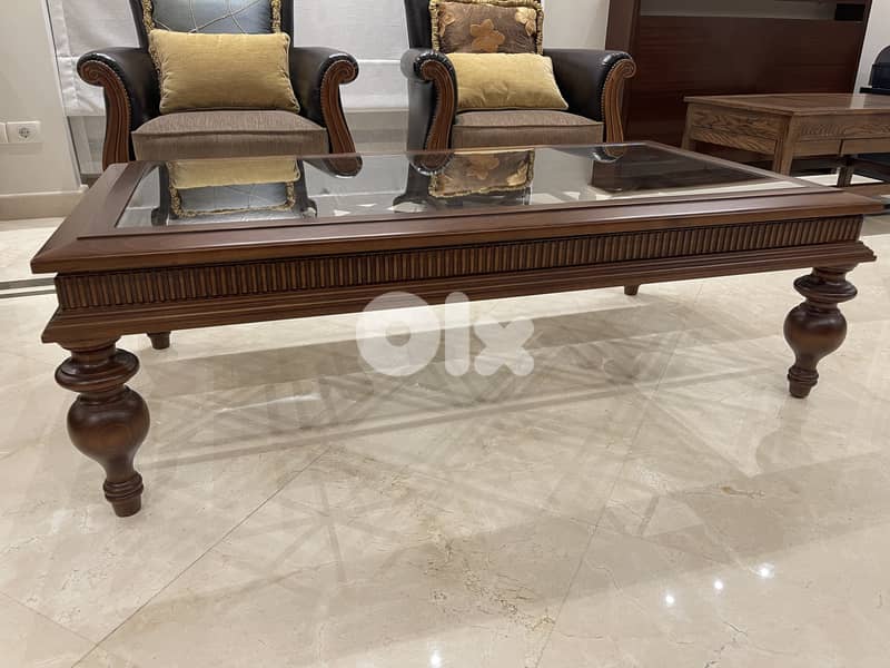 Wooden coffee table 4