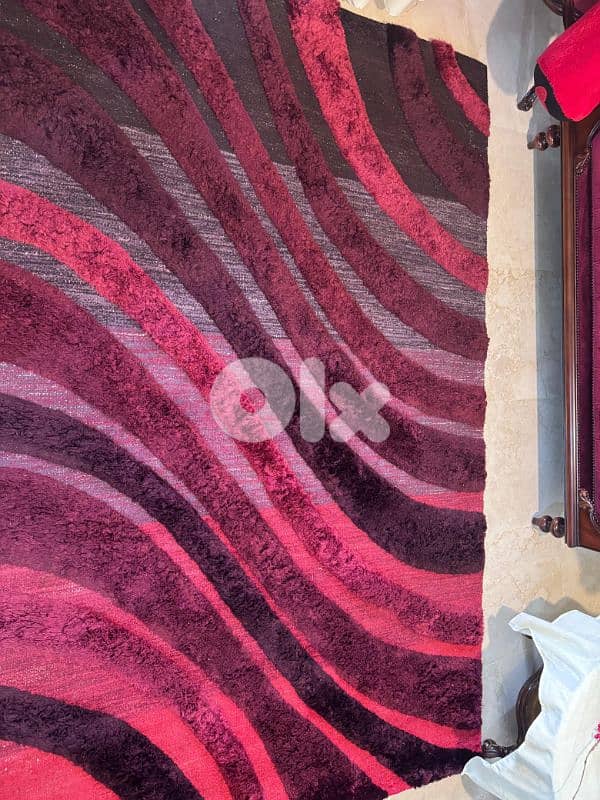 سجادة ٣٥٠$ 0