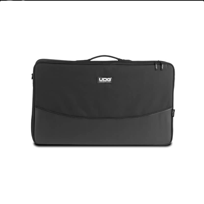 UDG Urbanite MIDI Controller Sleeve, L, Black 0