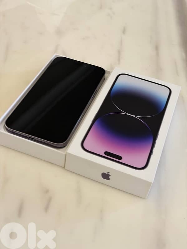 iphone 14 pro max 256 GB used like new 0 scratch (screen and back) 2