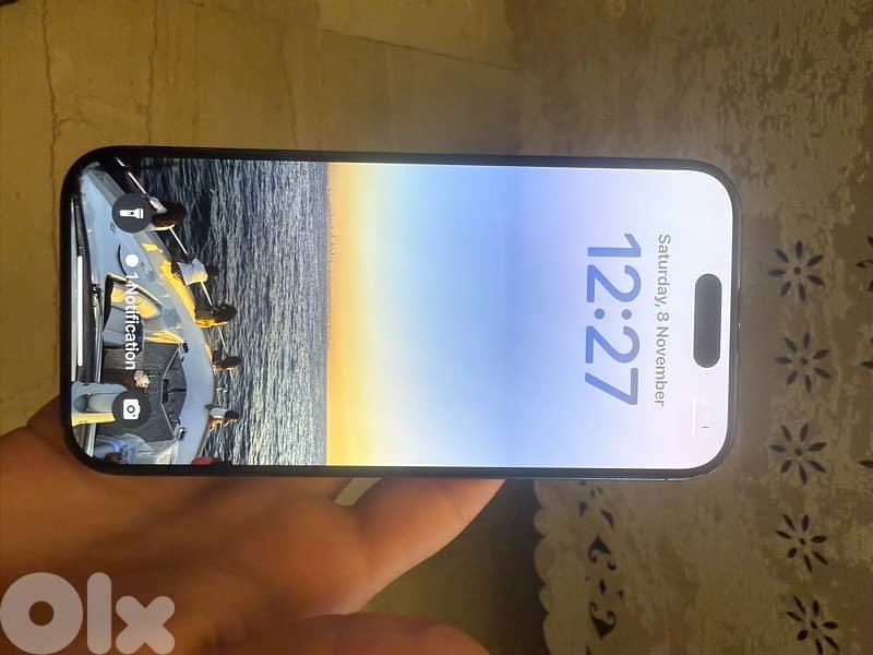 iphone 15 pro 256 screen a little bit broken 1