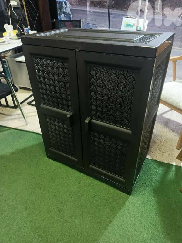 خزانة عضم للخارج.  Armoire plastic outdoor 0
