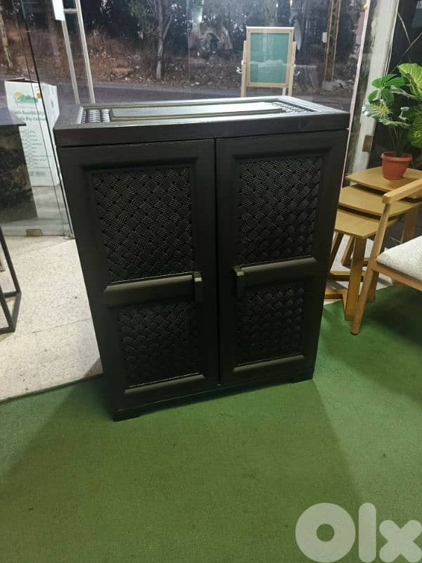 خزانة عضم للخارج.  Armoire plastic outdoor 2