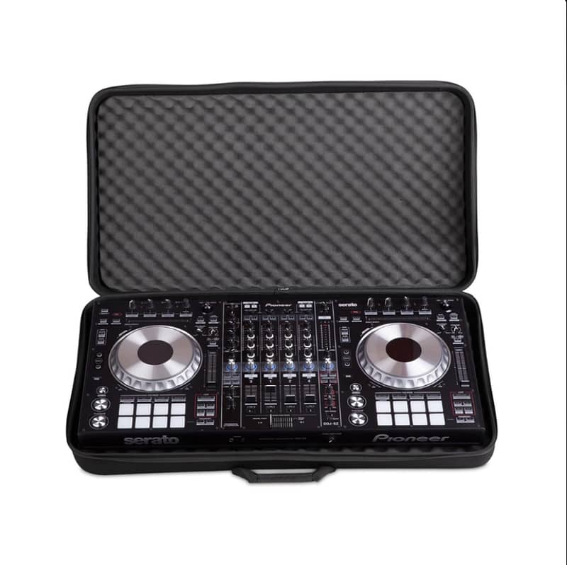 UDG Creator Controller Hardcase MK2, XXL, Black 1